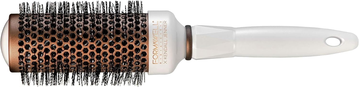 Beauty X Kendall Jenner Large Round Brush by Kendall Jenner for Unisex - 1 Pc Hair Brush